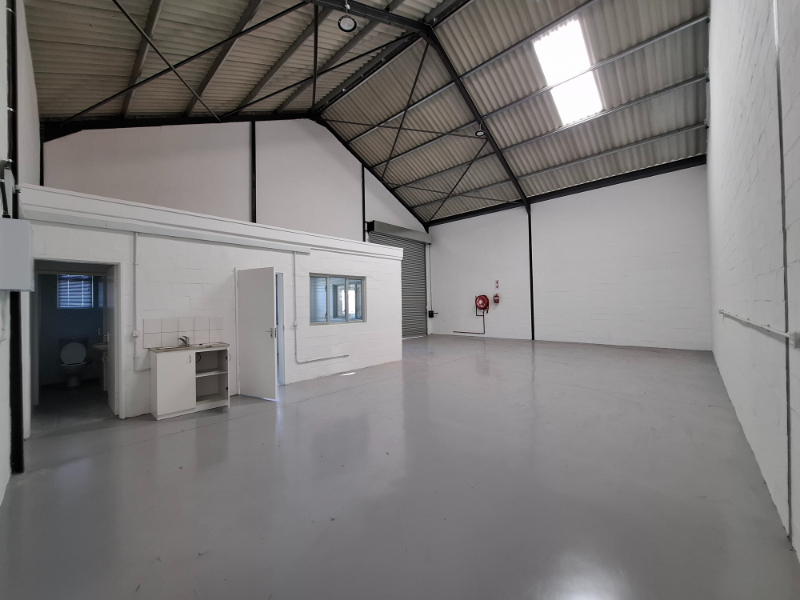 To Let commercial Property for Rent in Maitland Western Cape